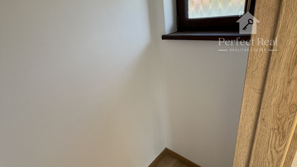 Krásna, 4 izbová novostavba v nadštandarde - ihneď k bývaniu aj upraveným terénom