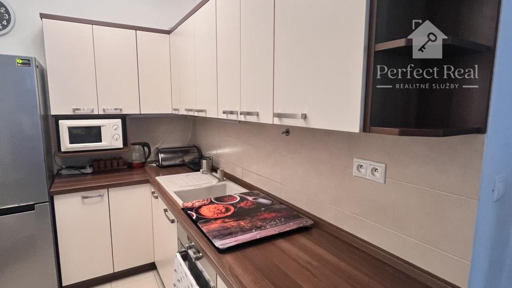 Ponúkame na prenájom 2.izb. byt v novostavbe LAVITA na sídlisku Sever v Pezinku.