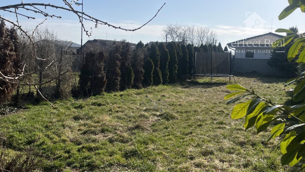Znížená cena - Exkluzívna jedinečná ponuka - 2 1/2 izb. rodinný dom v Gabčíkove