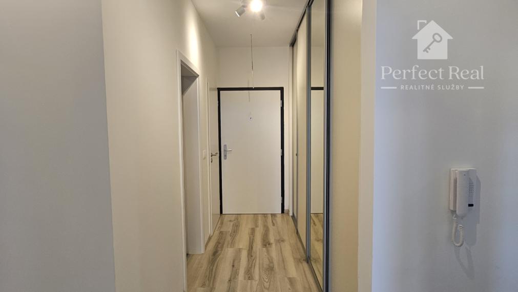 Moderný 3-izbový byt s balkónom | Slnečnice – Viladomy | parkovanie