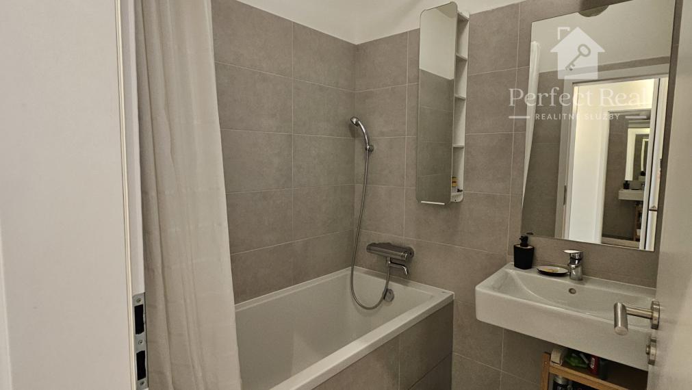 Moderný 3-izbový byt s balkónom | Slnečnice – Viladomy | parkovanie