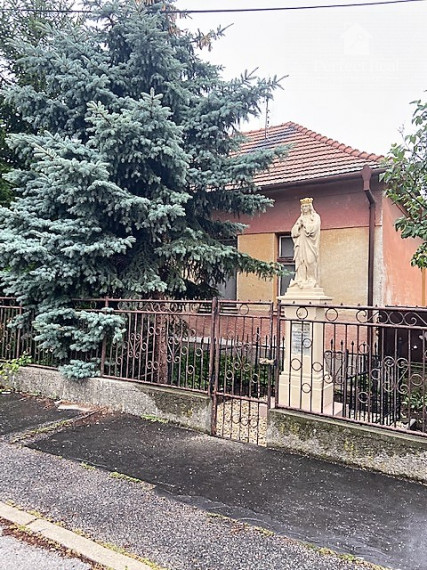 2-staršie domy na predaj v blízkosti kúpaliska