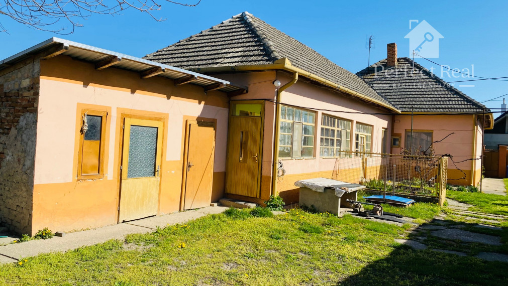 Exkluzívne iba u nás - na predaj 5izbový rodinný dom v obci Tomašíkovo - iba hotovostný klient