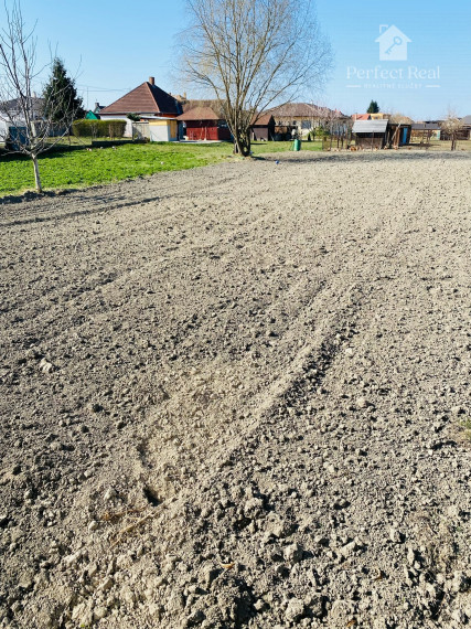 10á stavebný pozemok v obci Čierna Voda na predaj