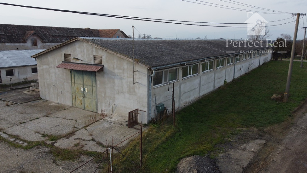 Priemyselný a skladový objekt