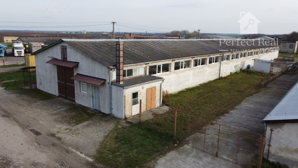 Priemyselný a skladový objekt