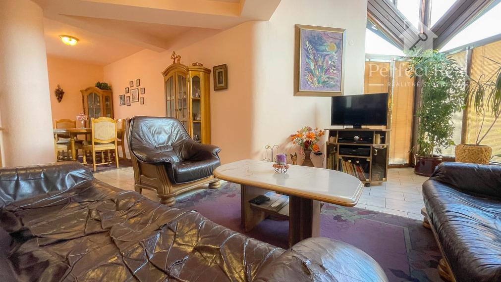 5 izbový rodinný dom v Ružinove na predaj, vhodný  aj na podnikanie