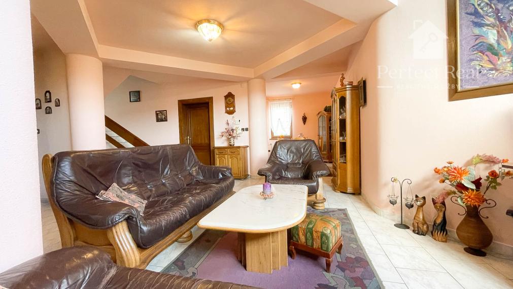 5 izbový rodinný dom v Ružinove na predaj, vhodný  aj na podnikanie