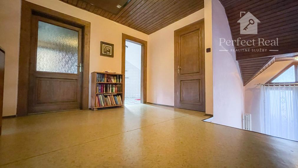 5 izbový rodinný dom v Ružinove na predaj, vhodný  aj na podnikanie