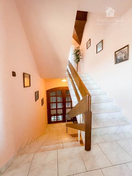 5 izbový rodinný dom v Ružinove na predaj, vhodný  aj na podnikanie