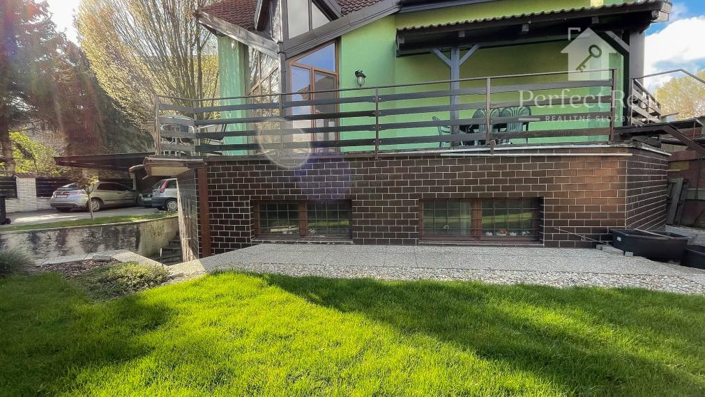 5 izbový rodinný dom v Ružinove na predaj, vhodný  aj na podnikanie