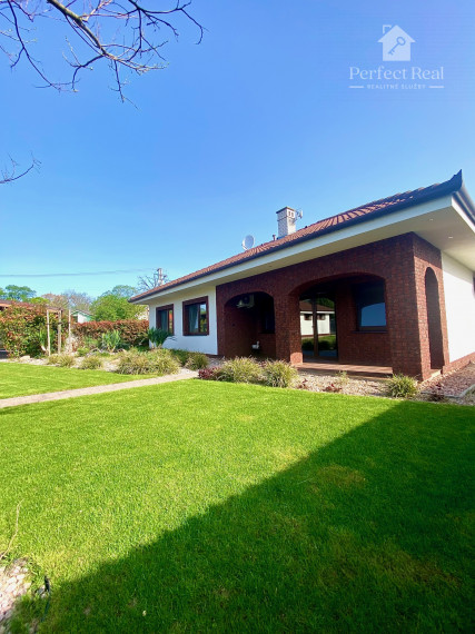 Krásny 4izbový rodinný dom na predaj v Kráľovičových Kračanoch