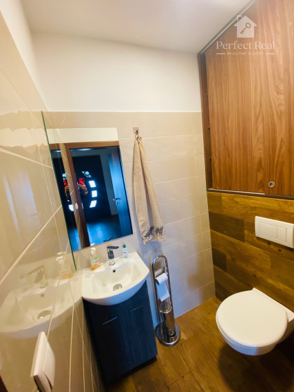 Krásny 4izbový rodinný dom na predaj v Kráľovičových Kračanoch