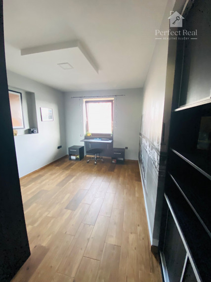 Krásny 4izbový rodinný dom na predaj v Kráľovičových Kračanoch