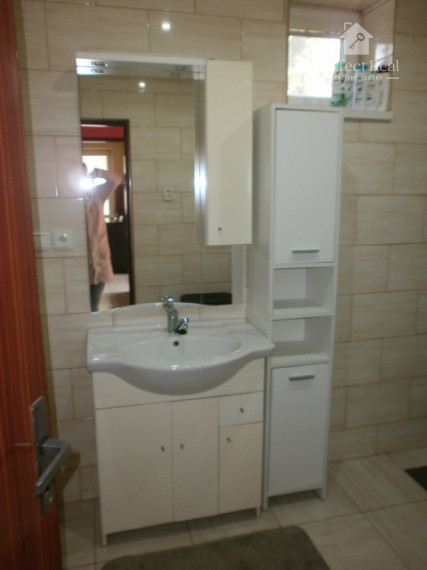 4 izbový rodinný dom v tichej uličke v obci Topoľníky