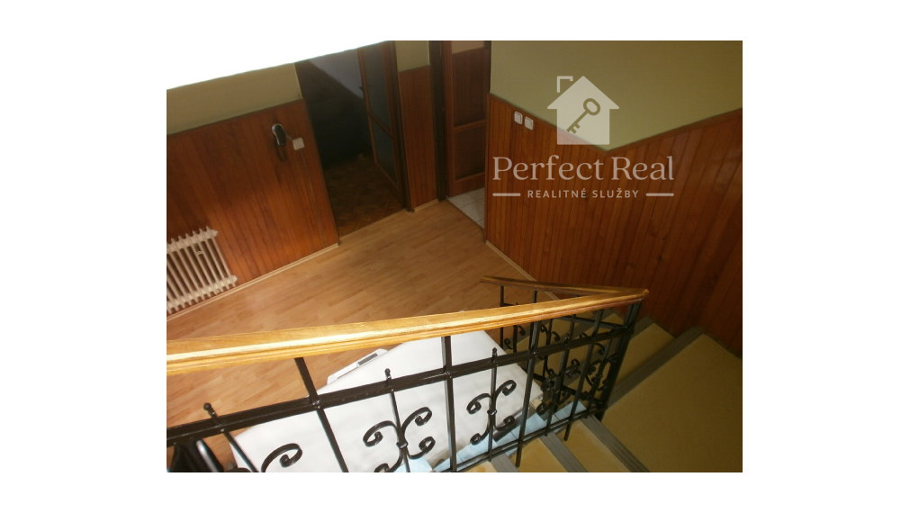 4 izbový rodinný dom v tichej uličke v obci Topoľníky