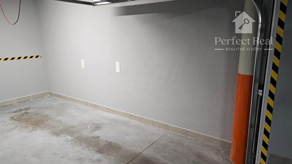 GRADUS RESIDENCE Dunajská Streda - GARÁŽ na PREDAJ !!!