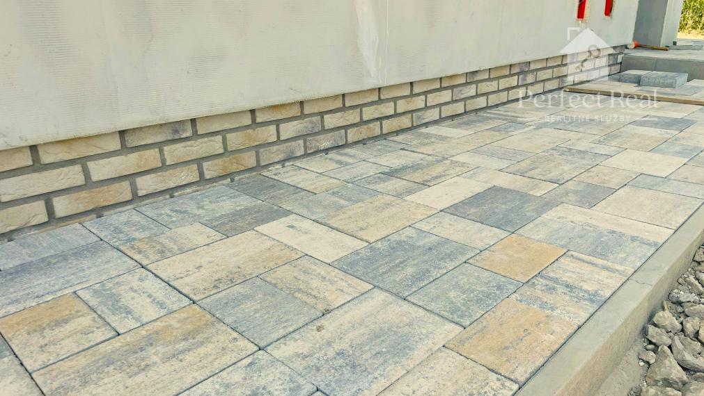 Posledné štyri bungalovy v GODMÁNI III v Báči pri Šamoríne !!!