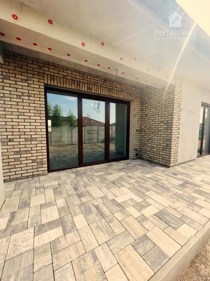 Posledné štyri bungalovy v GODMÁNI III v Báči pri Šamoríne !!!