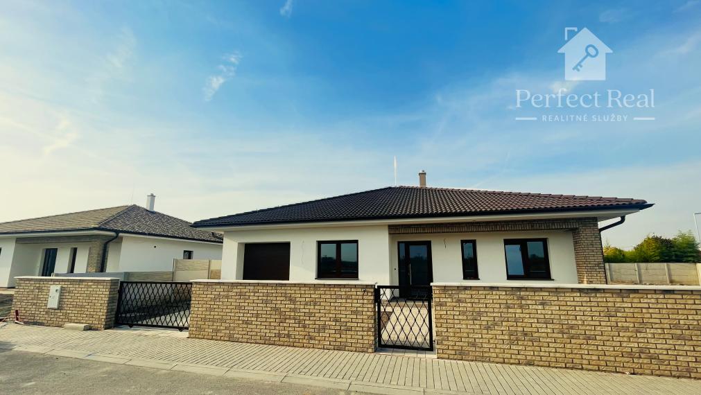 Posledné štyri bungalovy v GODMÁNI III v Báči pri Šamoríne !!!