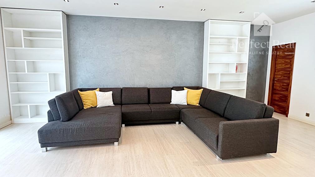 Luxusný priestranný  MEZONET s veľkou terasou REZERVOVANE!!!