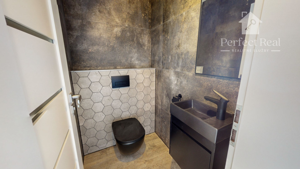 Posledné štyri bungalovy v GODMÁNI III v Báči pri Šamoríne !!!