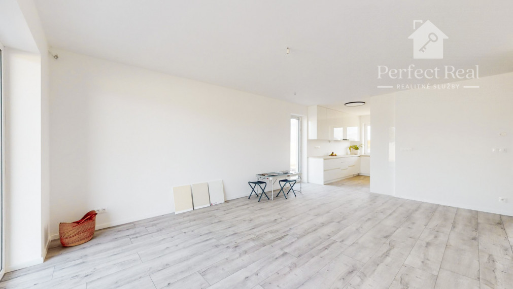 Posledné štyri bungalovy v GODMÁNI III v Báči pri Šamoríne !!!