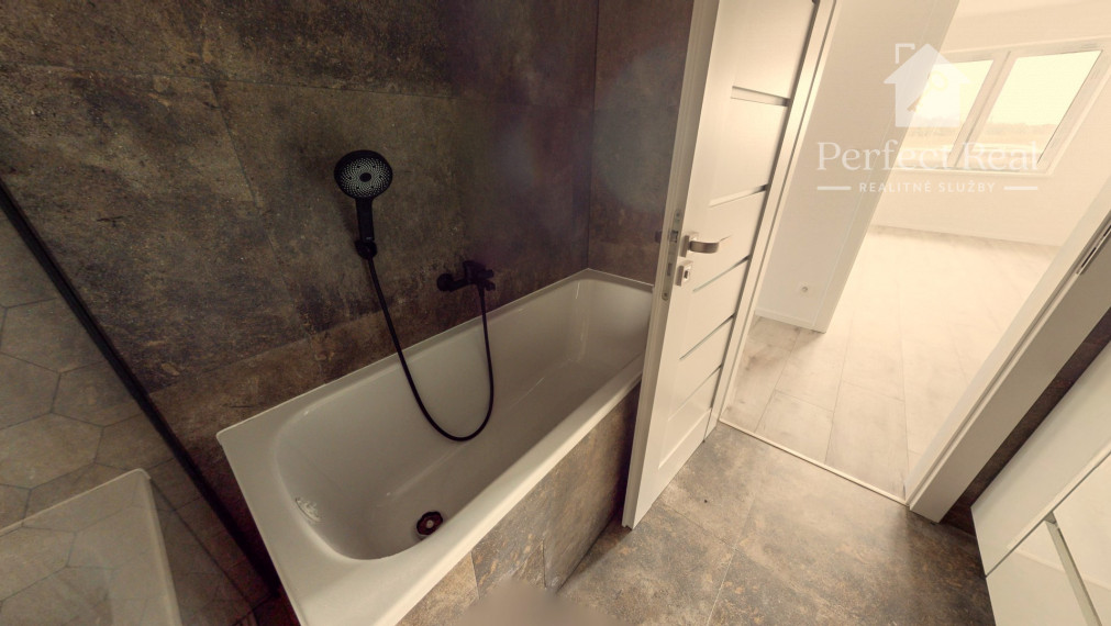 Posledné štyri bungalovy v GODMÁNI III v Báči pri Šamoríne !!!