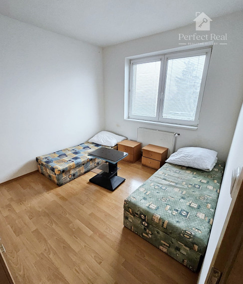 Byt pre 4 pracujúcich chlapov alebo študentov AKTUÁLNE!!!