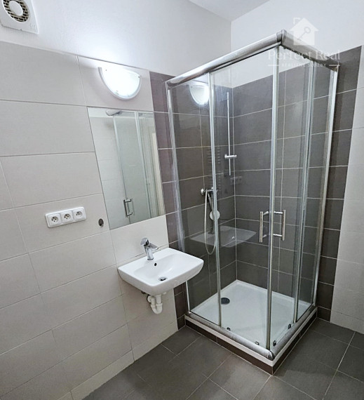 Byt pre 4 pracujúcich chlapov alebo študentov AKTUÁLNE!!!