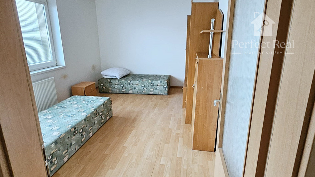 Byt pre 4 pracujúcich chlapov alebo študentov AKTUÁLNE!!!