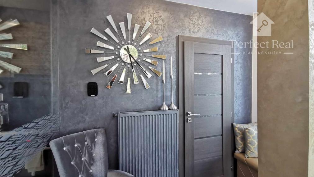 Krásny rodinný dom s nádhernou záhradou v Topoľníkoch