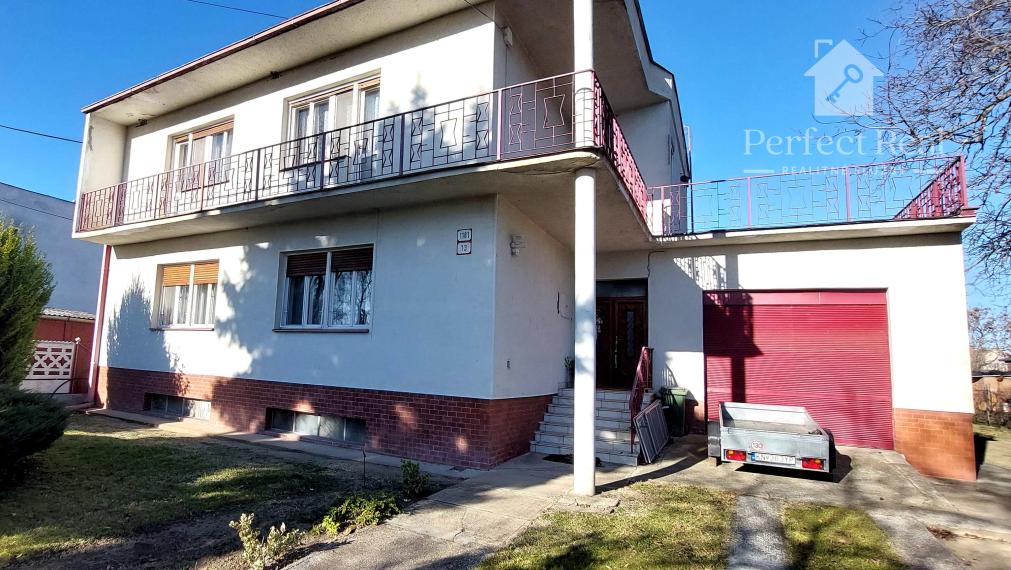 Rodinný dom s veľkým pozemkom vhodný aj na podnikanie