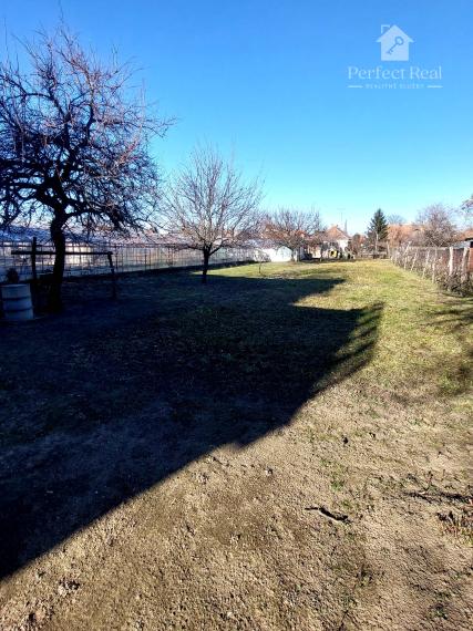 Rodinný dom s veľkým pozemkom vhodný aj na podnikanie