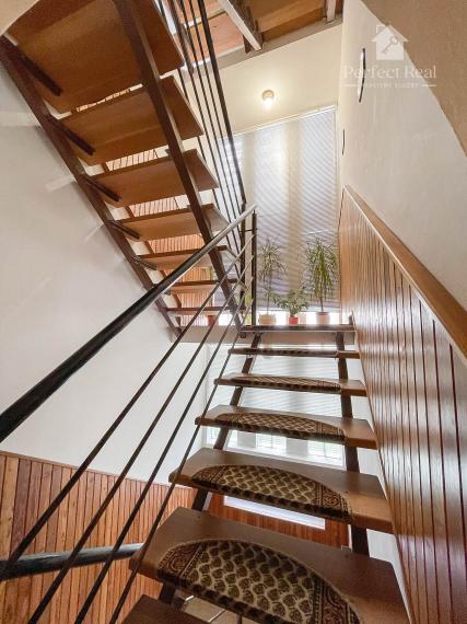 Priestranný 5-izbový radový dom na predaj v Dunajskej Strede