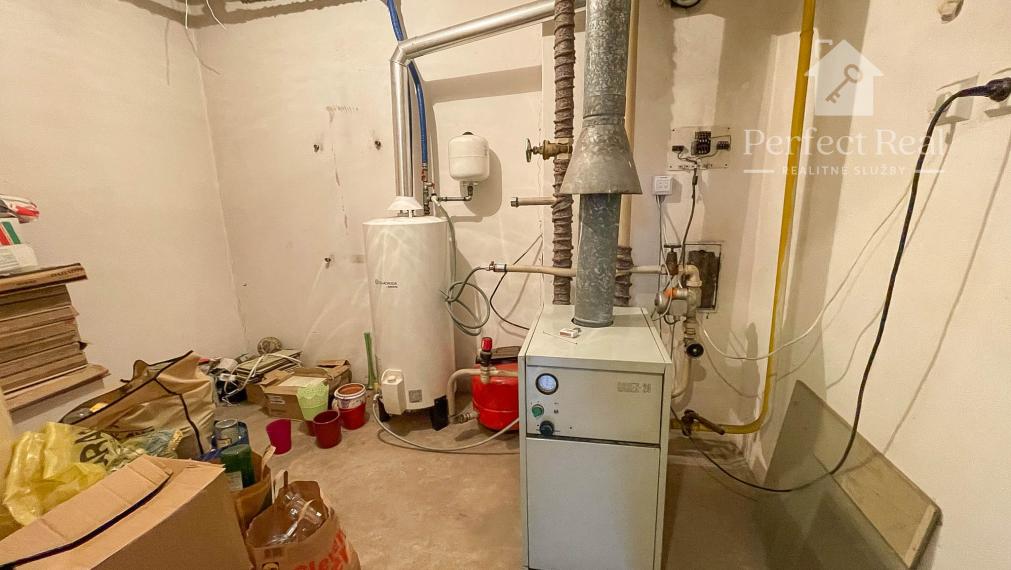 Priestranný 5-izbový radový dom na predaj v Dunajskej Strede