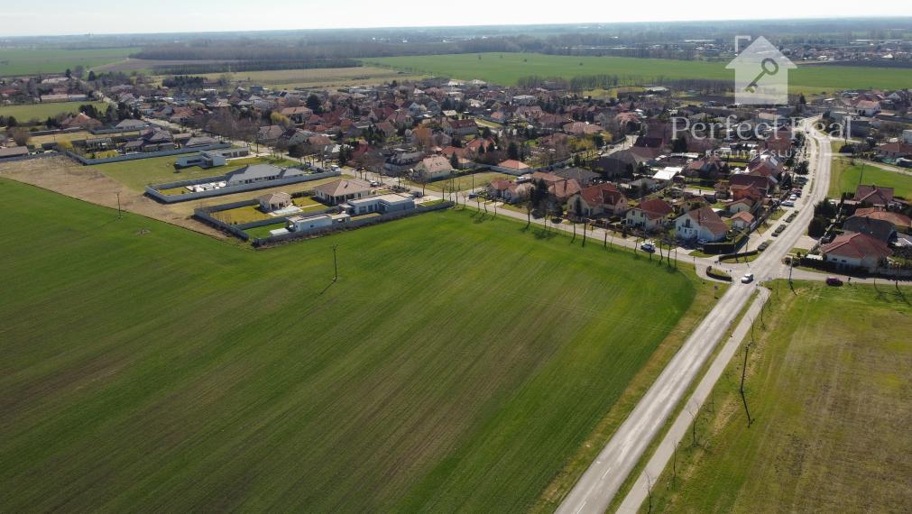 Stavebné pozemky v obci Kútniky – časť Blažov, 2124 m²