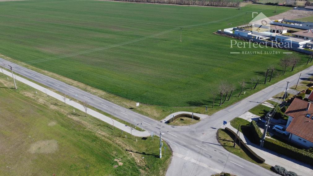 Stavebné pozemky v obci Kútniky – časť Blažov, 2124 m²
