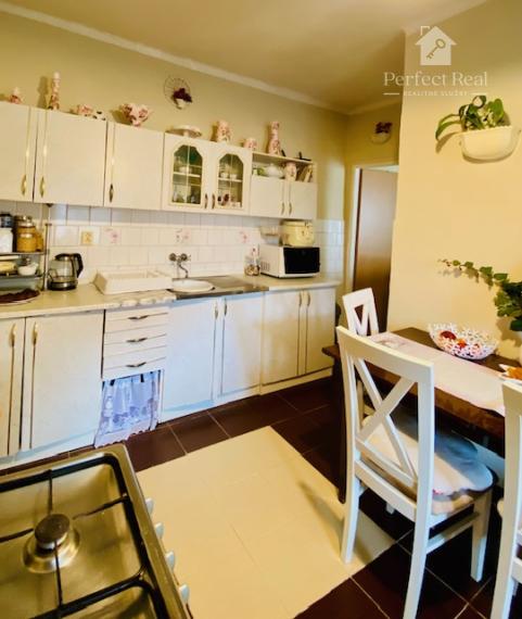 Rodinný dom vo vidieckom štýle s veľkým pozemkom na predaj