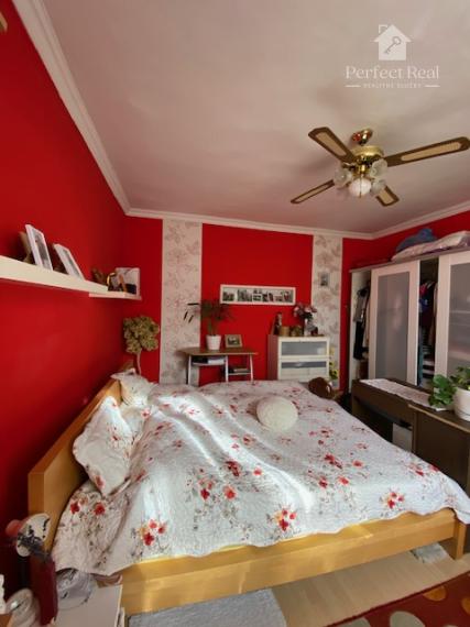 Rodinný dom vo vidieckom štýle s veľkým pozemkom na predaj