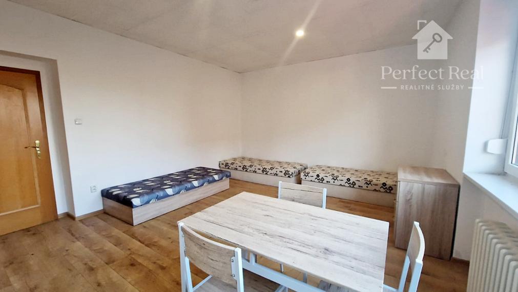 Byt v rodinnom dome TRNAVA - pre pracujúcich