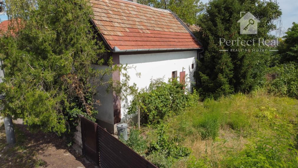 Starší rodinný dom na predaj v obci Veľké Blahovo