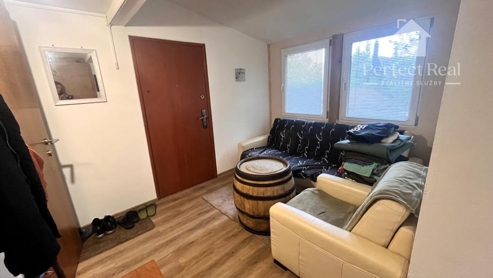 Výrazne znížená cena trojpodlažnej chaty so záhradou 458m2 na Ohňavách nad Modrou!!!