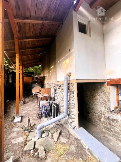 Výrazne znížená cena trojpodlažnej chaty so záhradou 458m2 na Ohňavách nad Modrou!!!