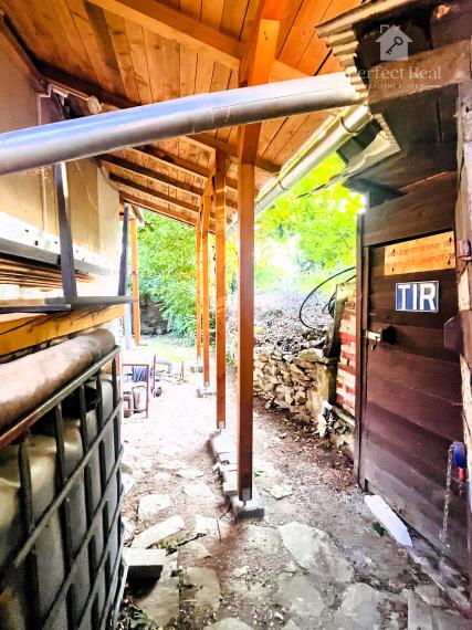 Výrazne znížená cena trojpodlažnej chaty so záhradou 458m2 na Ohňavách nad Modrou!!!