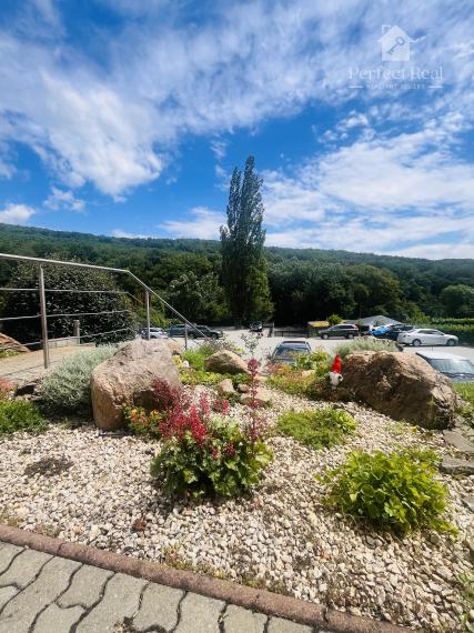 Na predaj 3. izbový byt 83,3m2 s balkónom v Kučišdorfskej doline v Pezinku, znížená cena !!!