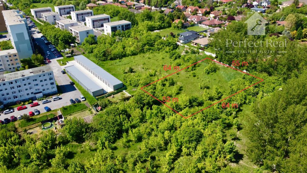 Pozemok s rozlohou 3427 m2 na predaj, Dunajská Streda