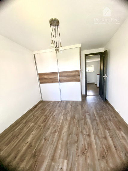 Jedinečná ponuka rodinného domu s veľkým pozemkom v Jahodnej