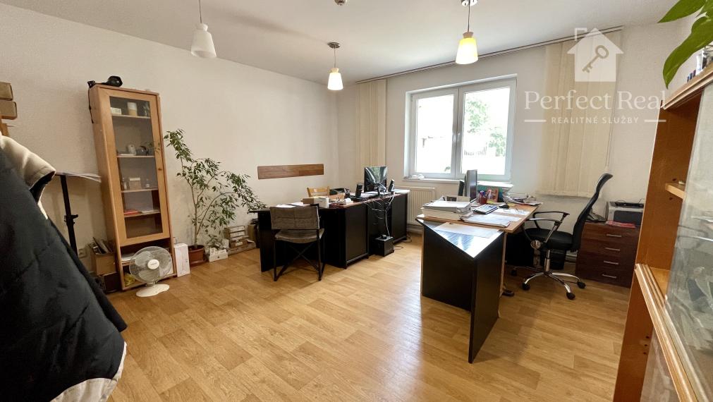 Podnikateľský objekt v blízkosti centra Komárna