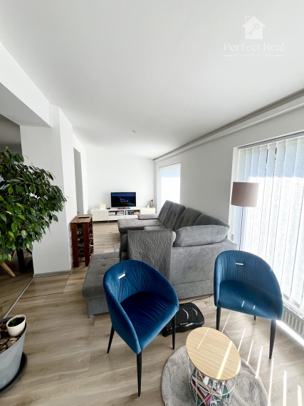 Exkluzívna ponuka - Krásny priestranný dom v obci Orechová Potôň